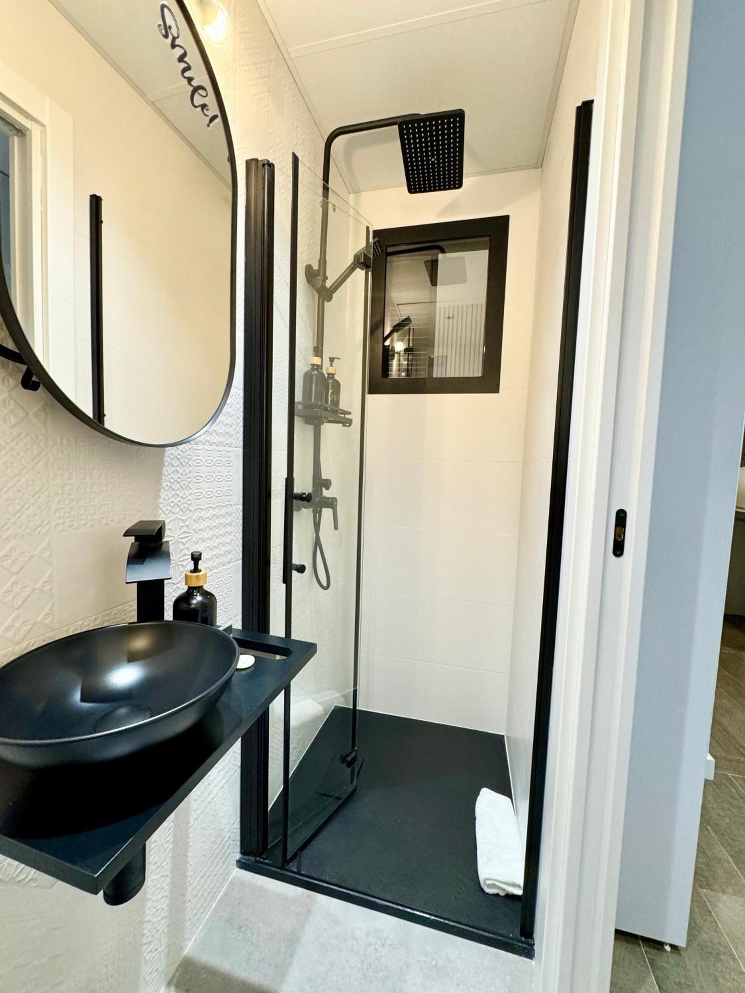 Luxury Flat City Center Full Equipe Non Touristic Madrid Dış mekan fotoğraf